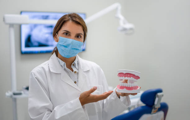 Best Broken or Cracked Tooth Emergency Dentist in Eastport, NY